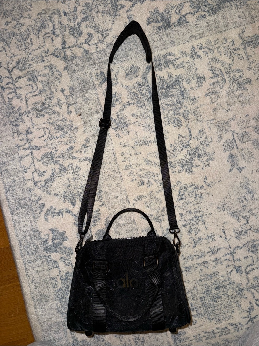 ALO Yoga Black Mini Mesh Bag